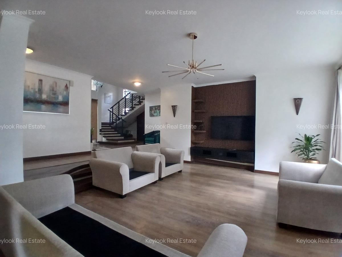 4 Bed Townhouse with En Suite at Lavington Green - 15