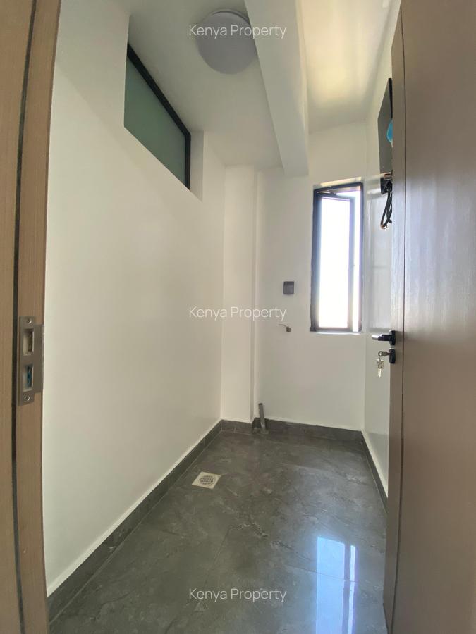 3 Bed Apartment with En Suite at Kindaruma Road - 15