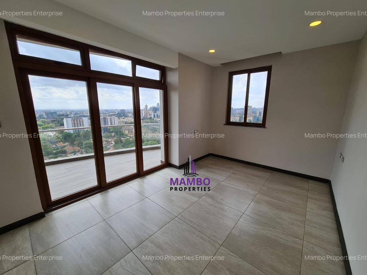 3 Bed Apartment with En Suite at General Mathenge - 10