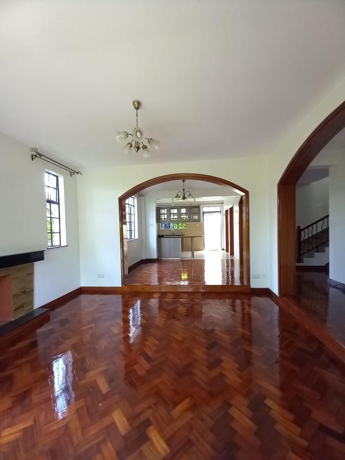 4 Bed Townhouse with En Suite at New Loresho - 2