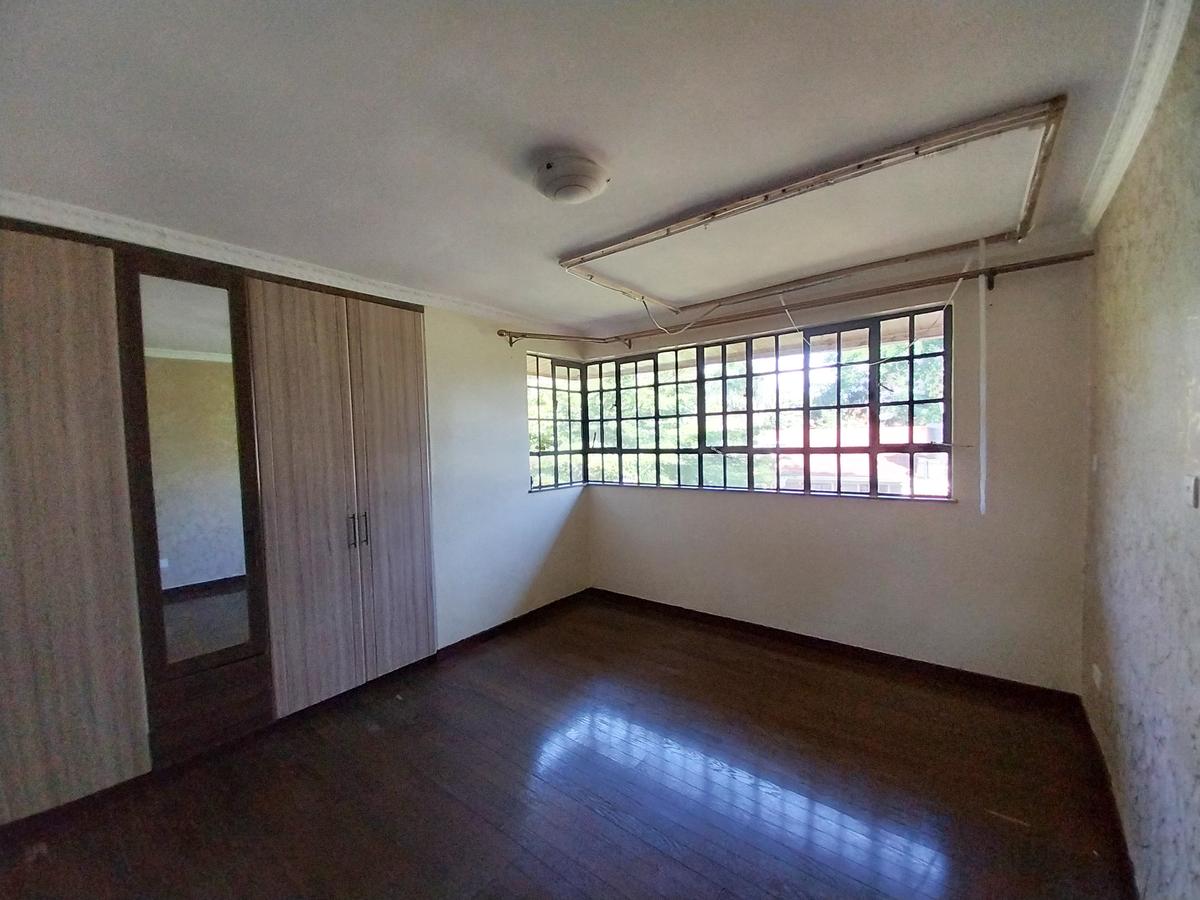 4 Bed Townhouse with Staff Quarters in Kiambu Road - 12