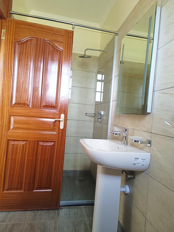 4 Bed House with En Suite in Ruiru - 12