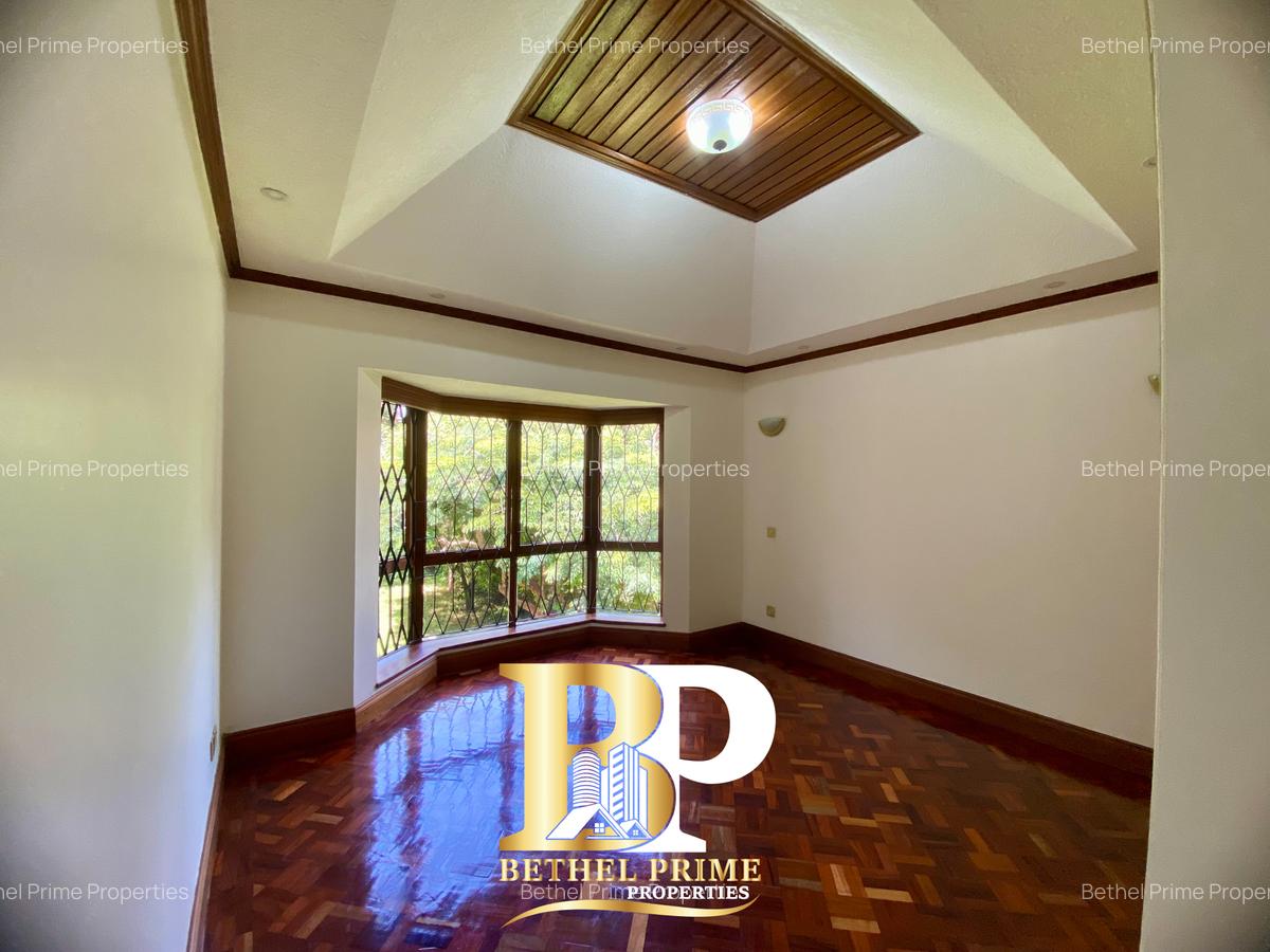 6 Bed Townhouse with En Suite in Runda - 12