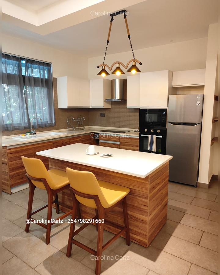 Serviced 2 Bed Apartment with En Suite in Spring Valley - 16