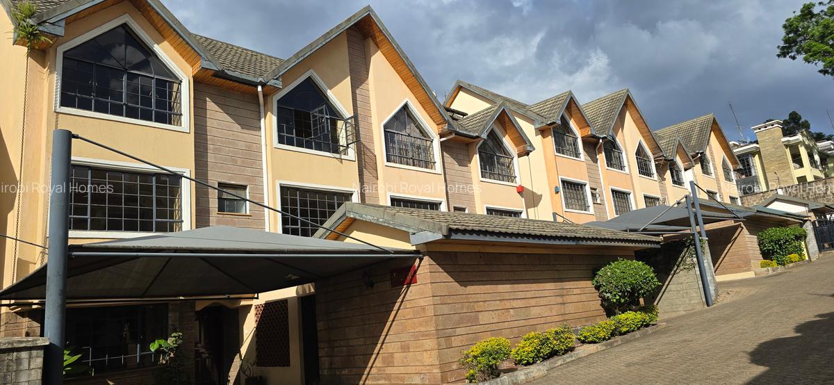 5 Bed Townhouse with En Suite at Convent Drive - 1