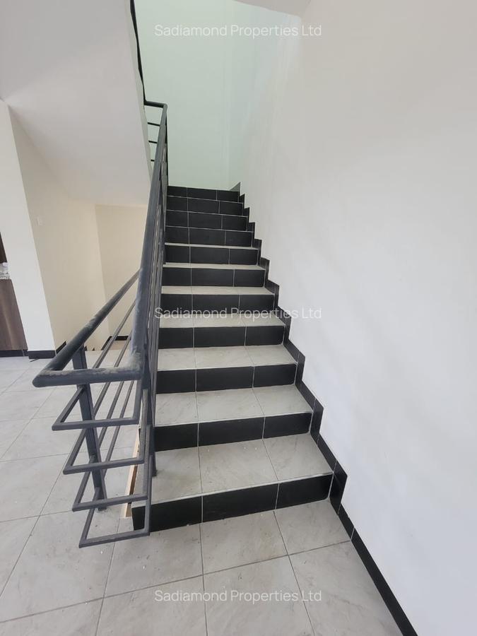 6,500 ft² Warehouse with Parking in Syokimau - 7