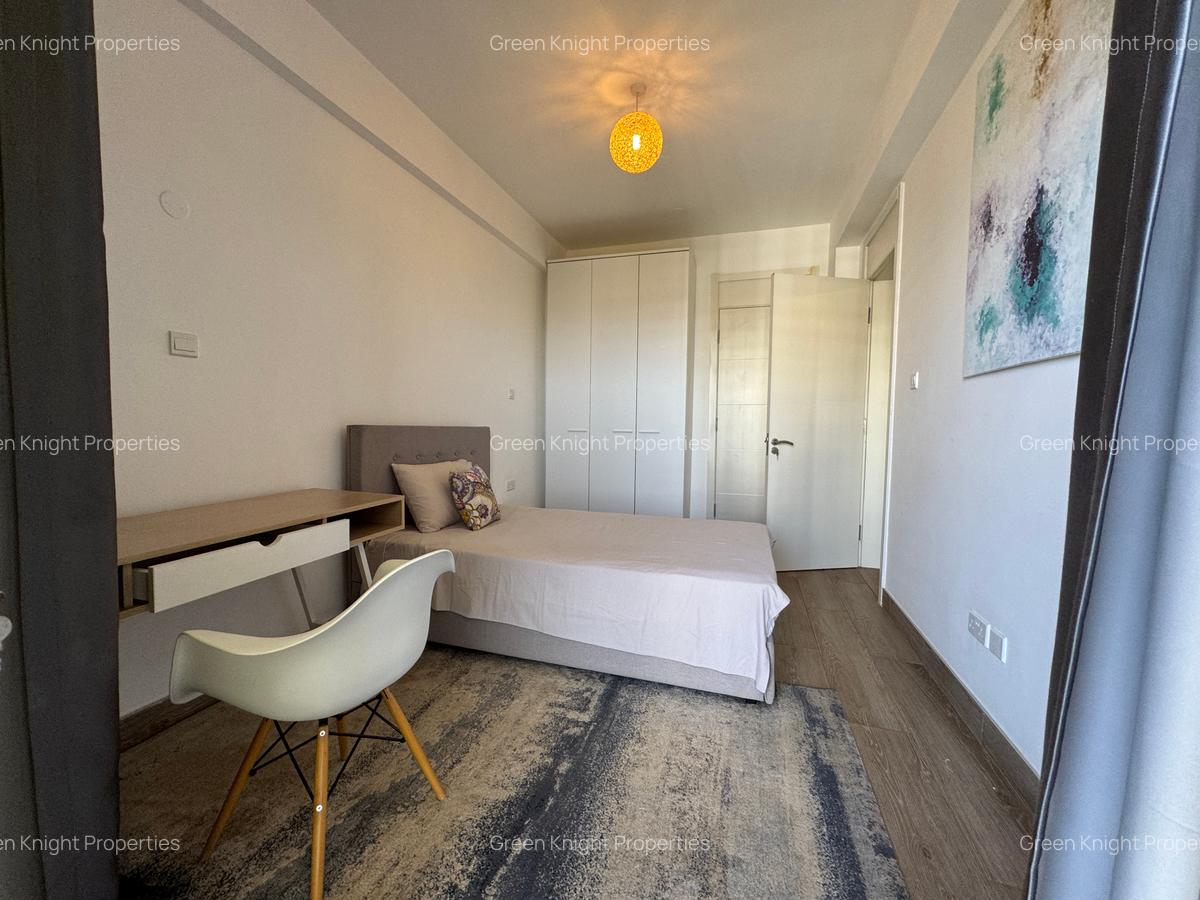 Serviced 2 Bed Apartment with En Suite in Westlands Area - 16