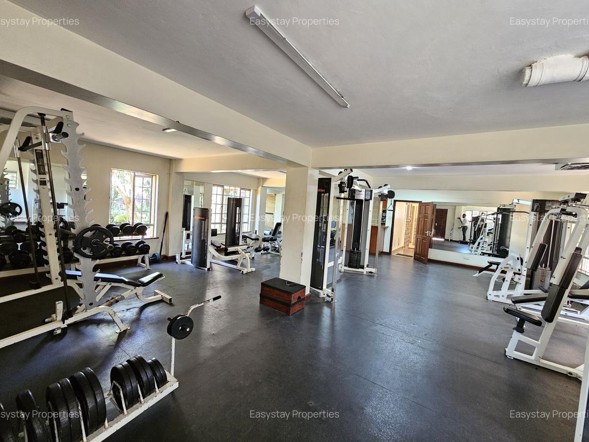 Furnished 2 Bed Apartment with En Suite in Brookside - 9