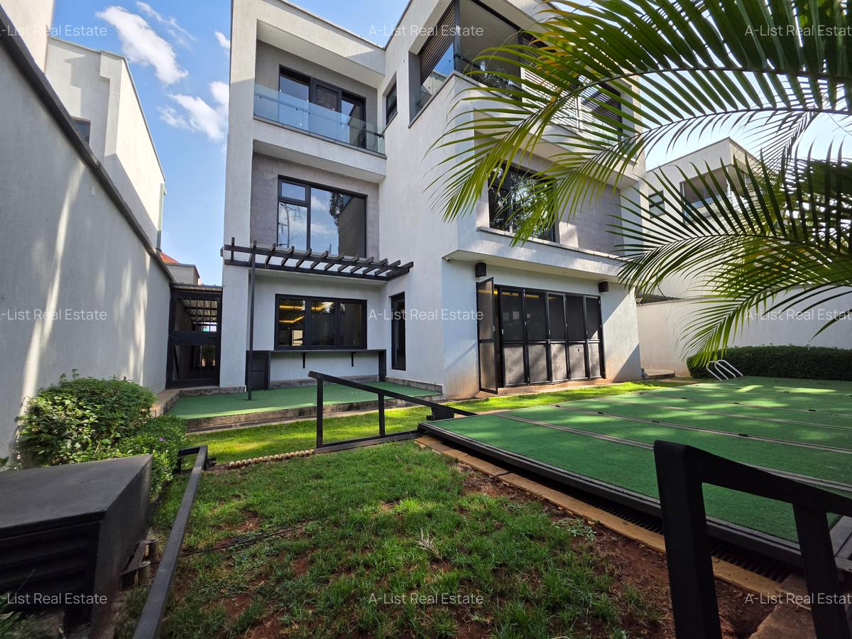 5 Bed Villa with En Suite at Muthangari Road - 19
