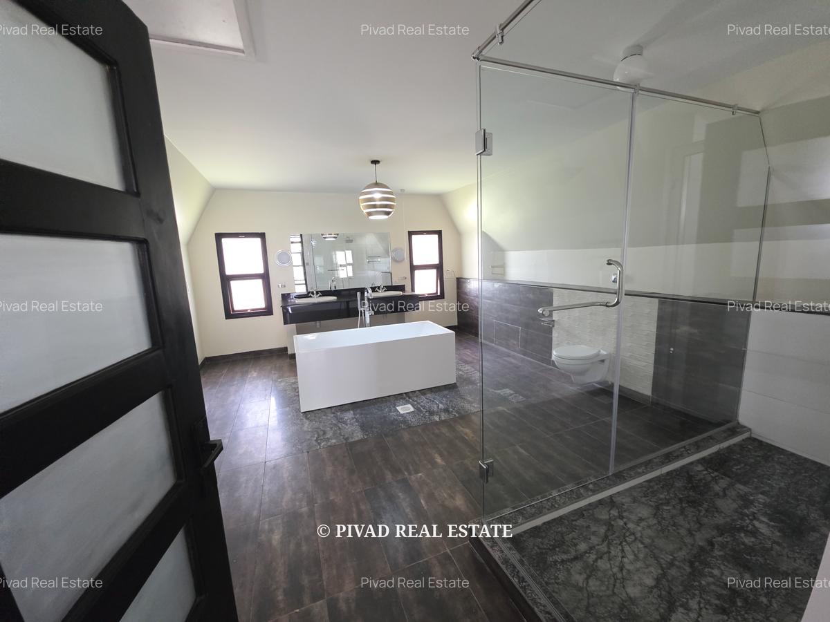 5 Bed House with Swimming Pool in Karen - 3