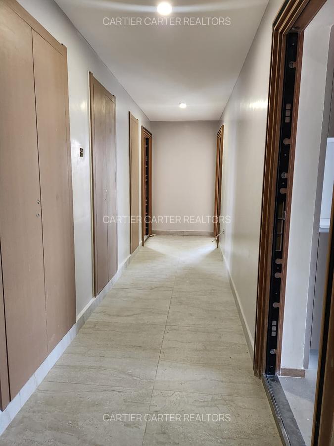 1 Bed Apartment with En Suite in Westlands Area - 1