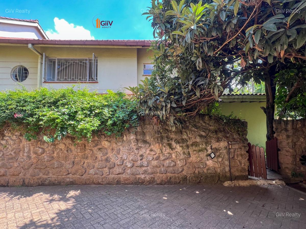 3 Bed House with En Suite in Riverside - 16