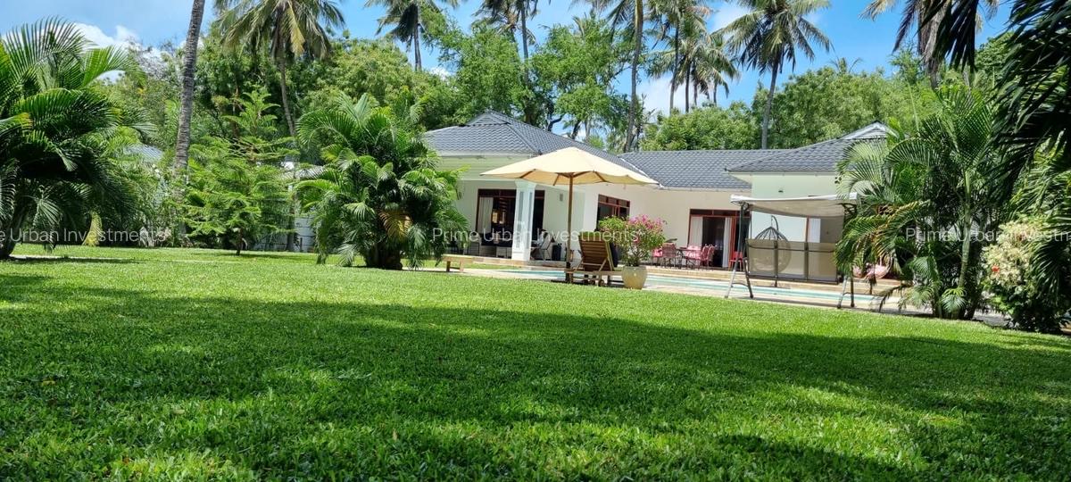 4 Bed House with En Suite in Mtwapa - 3