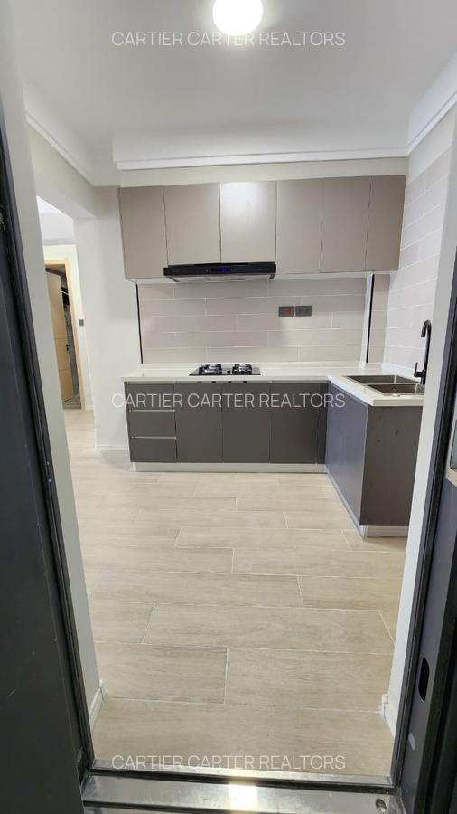 2 Bed House with Swimming Pool in Lavington - 4