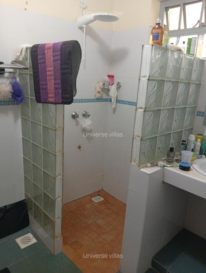 2 Bed Townhouse with En Suite at Karen - 10