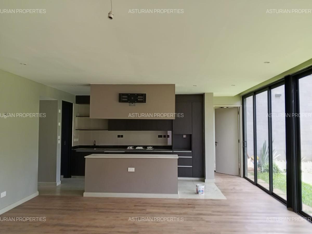 4 Bed Townhouse with En Suite in Runda - 4