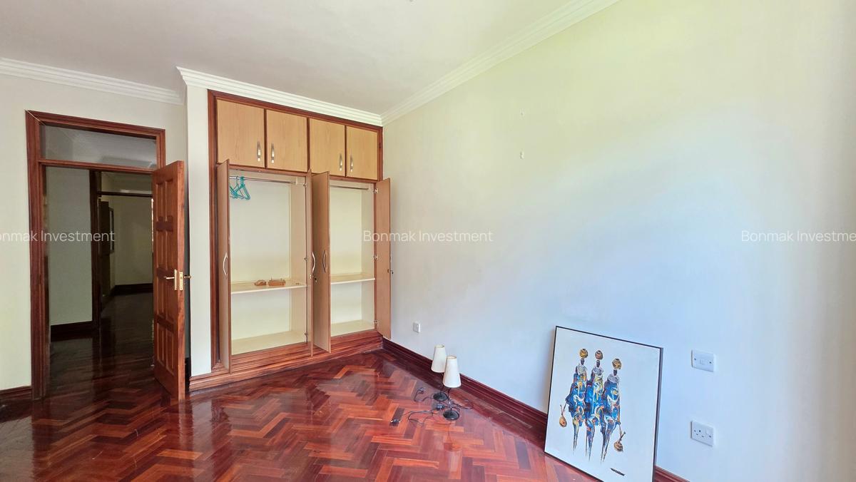 3 Bed Townhouse with En Suite at Peponi Gardens. - 12