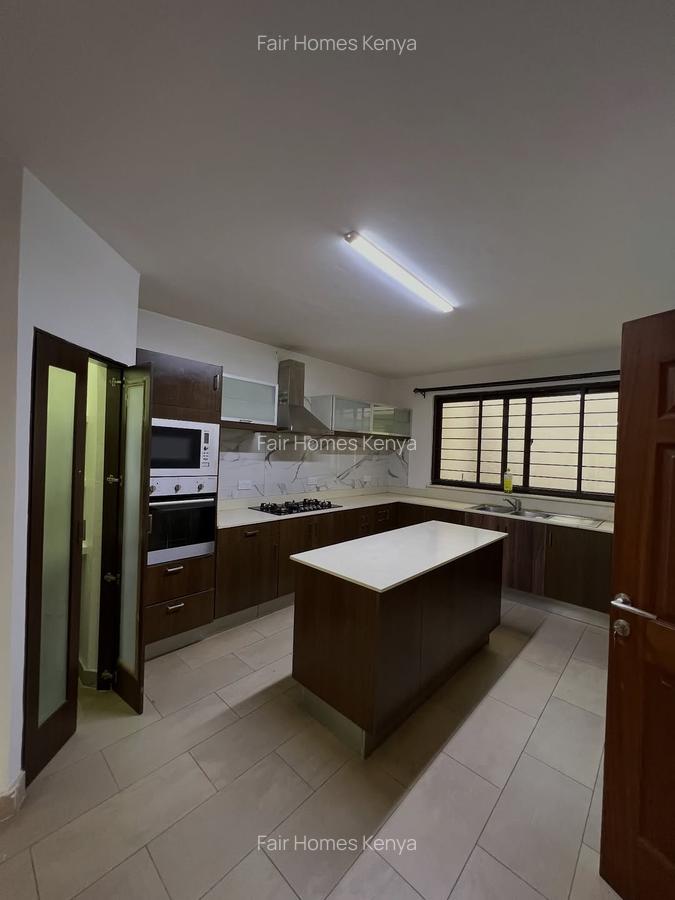 5 Bed Townhouse with En Suite at Maji Mazuri - 3
