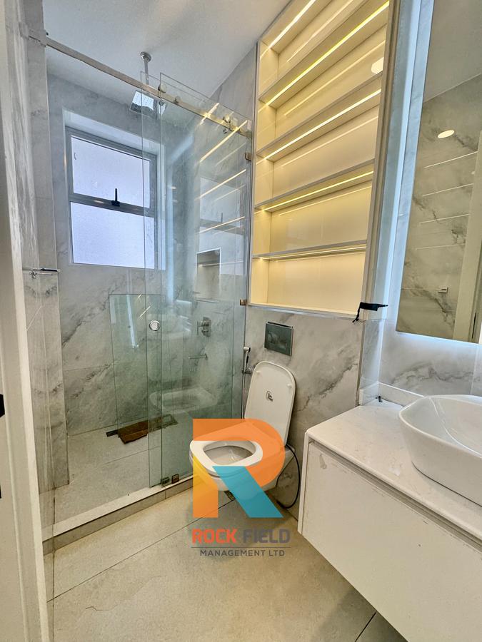 4 Bed Apartment with En Suite in General Mathenge - 14