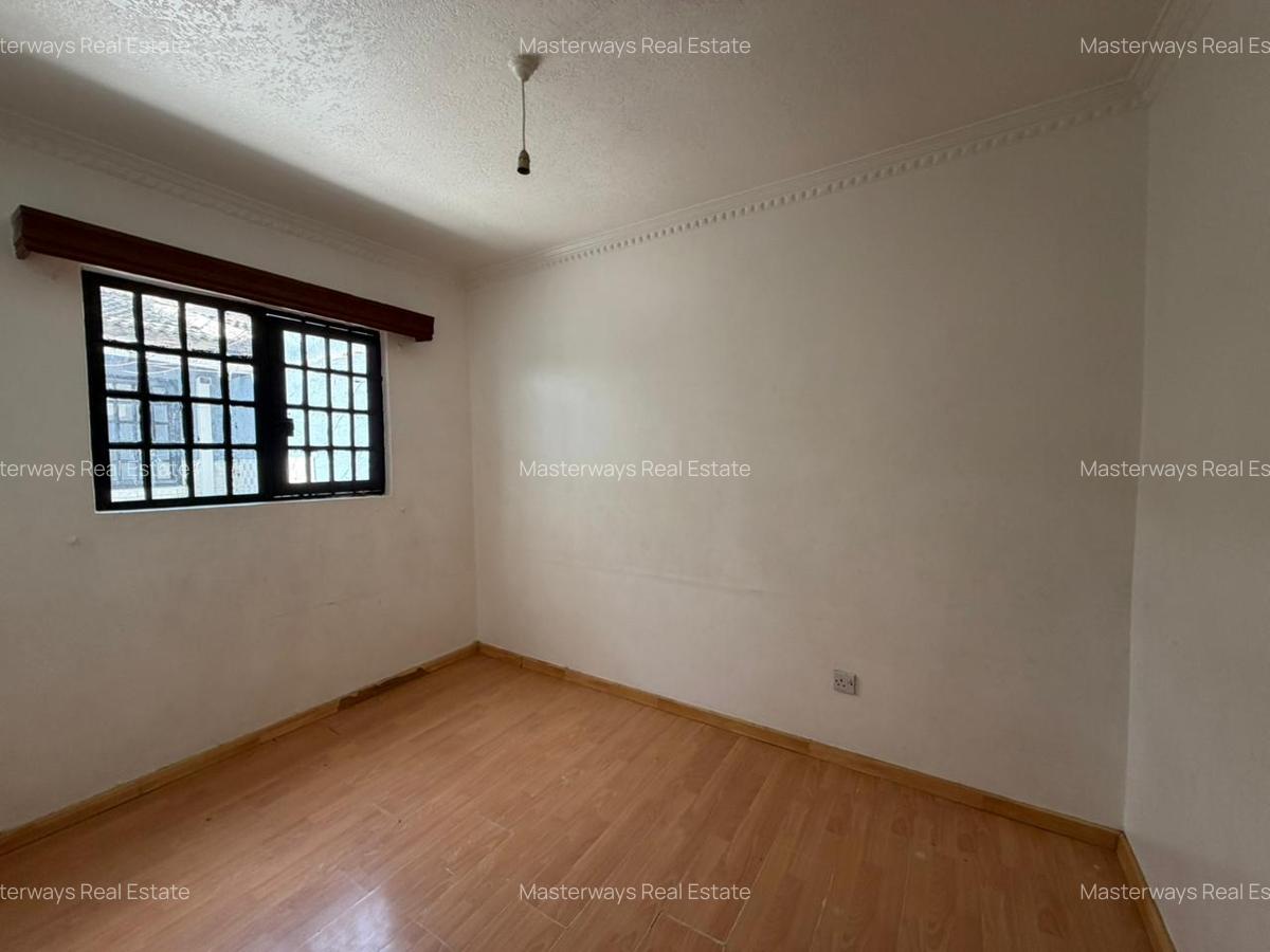 4 Bed Townhouse with En Suite in South C - 10