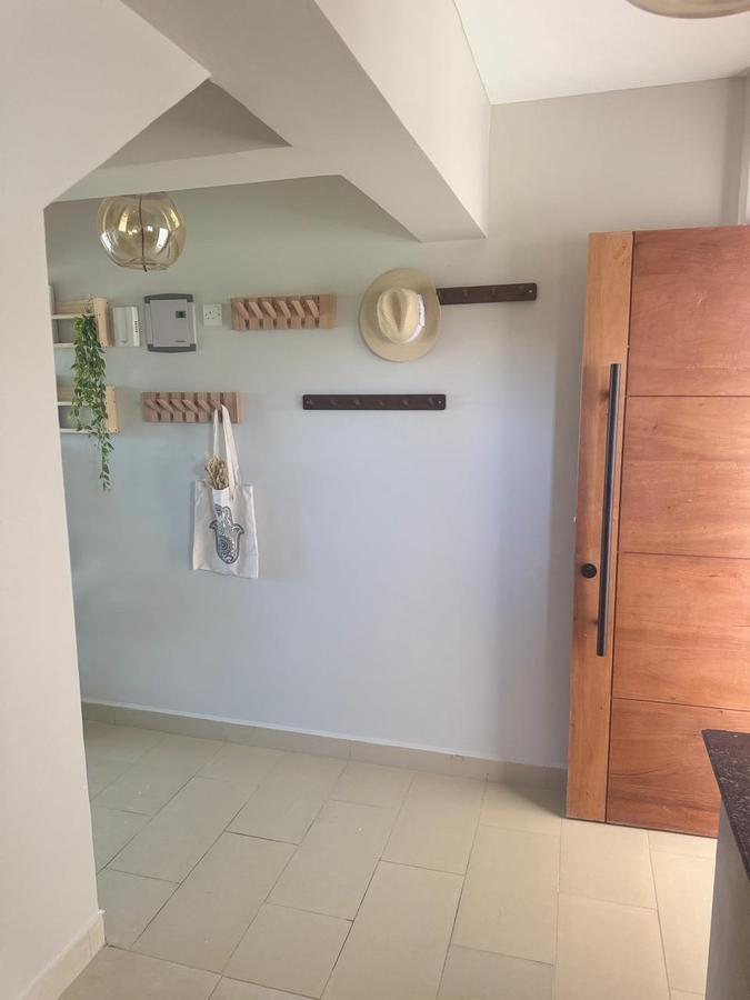 1 Bed Apartment with En Suite in Kitisuru - 4