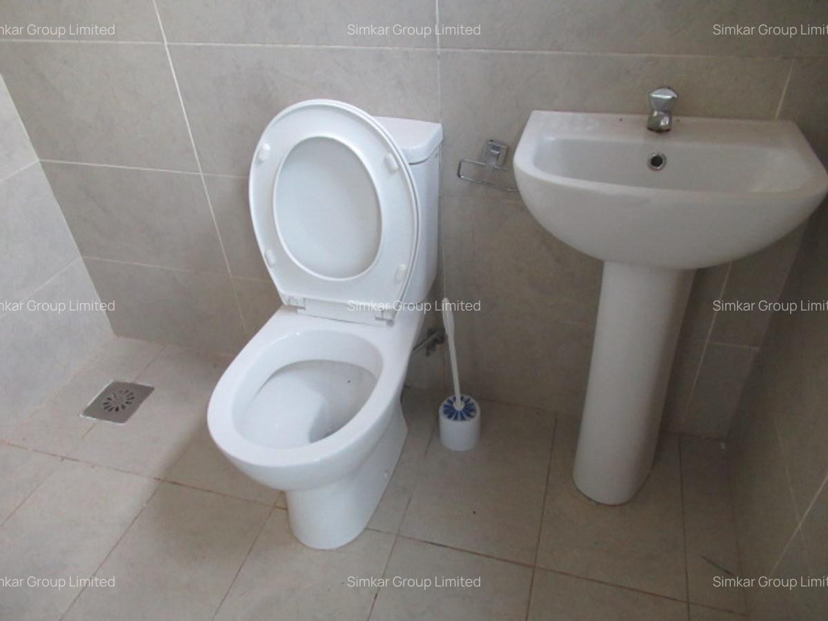 3 Bed Townhouse with En Suite at Off Kiambu Rd - 11