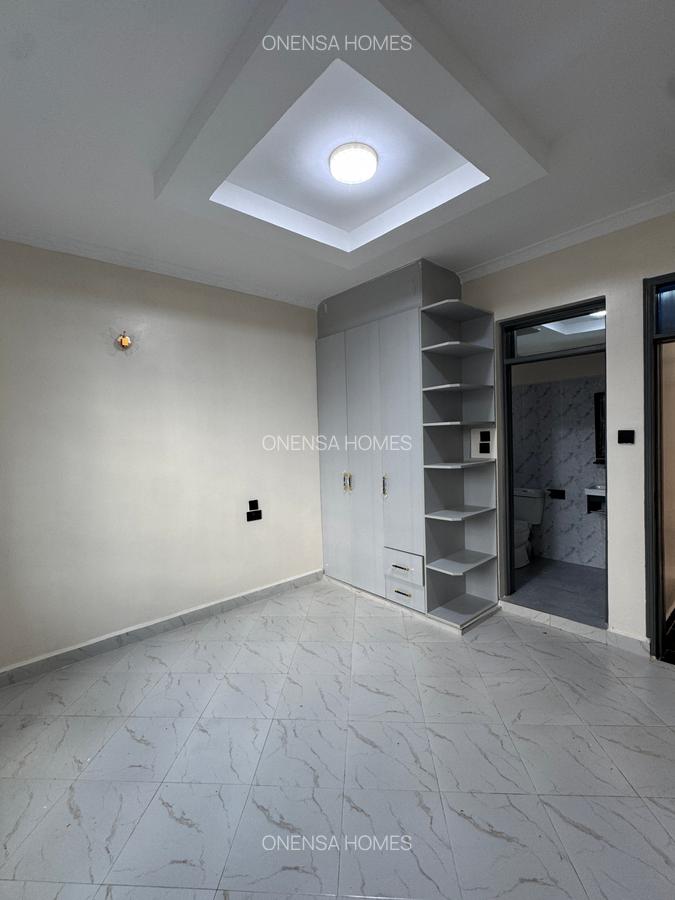 4 Bed House with En Suite in Eastern ByPass - 13