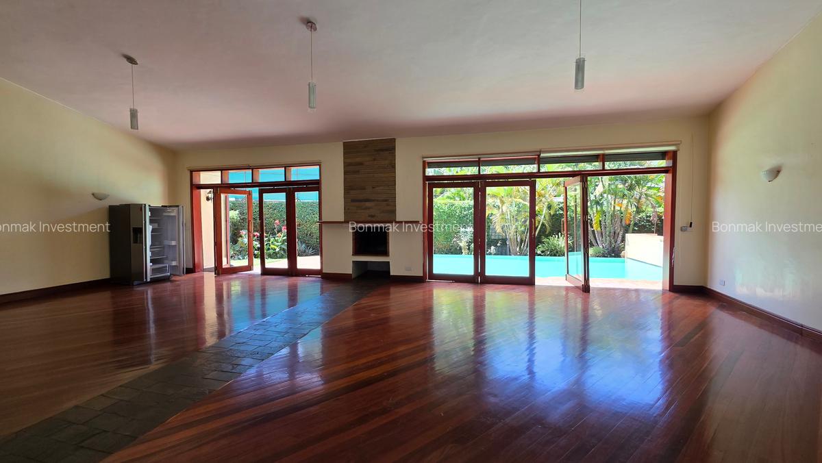 4 Bed Villa with En Suite at Old Runda. - 20