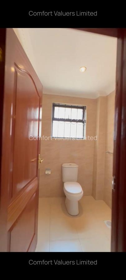 3 Bed Apartment with En Suite at Valley Arcade - 14