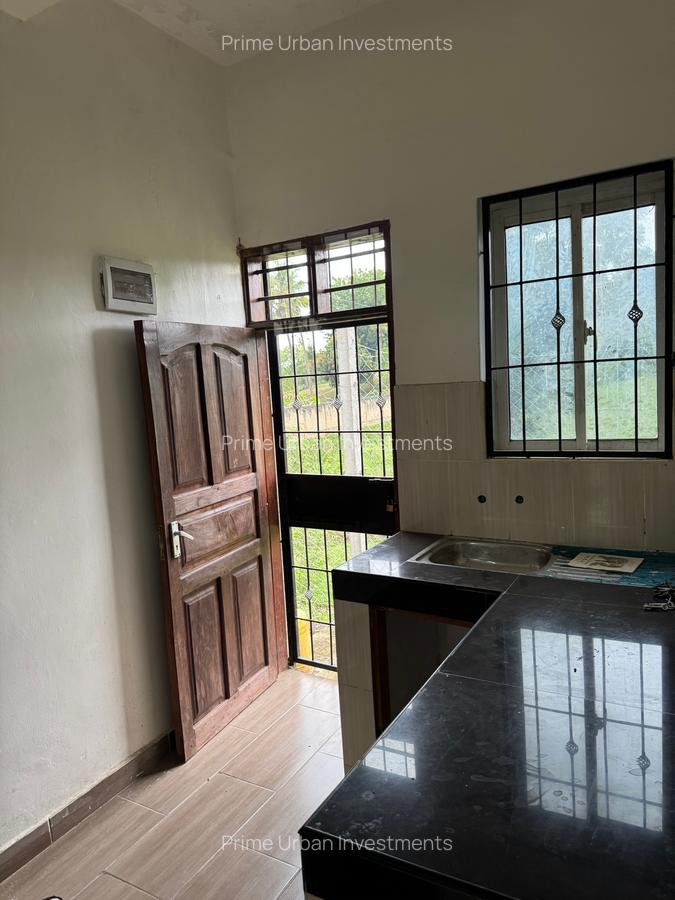 3 Bed Townhouse with En Suite in Mtwapa - 12