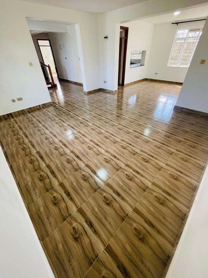 4 Bed House with En Suite at Lussingetti - 2