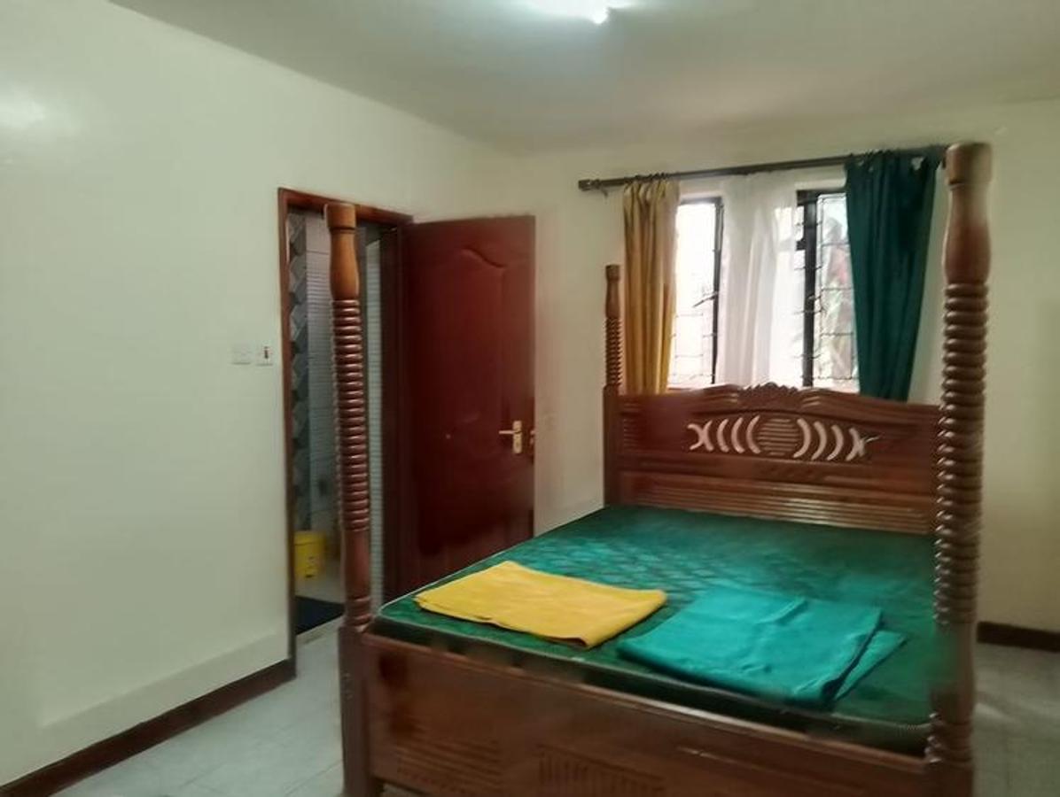 Serviced 2 Bed Apartment with En Suite in Runda - 8