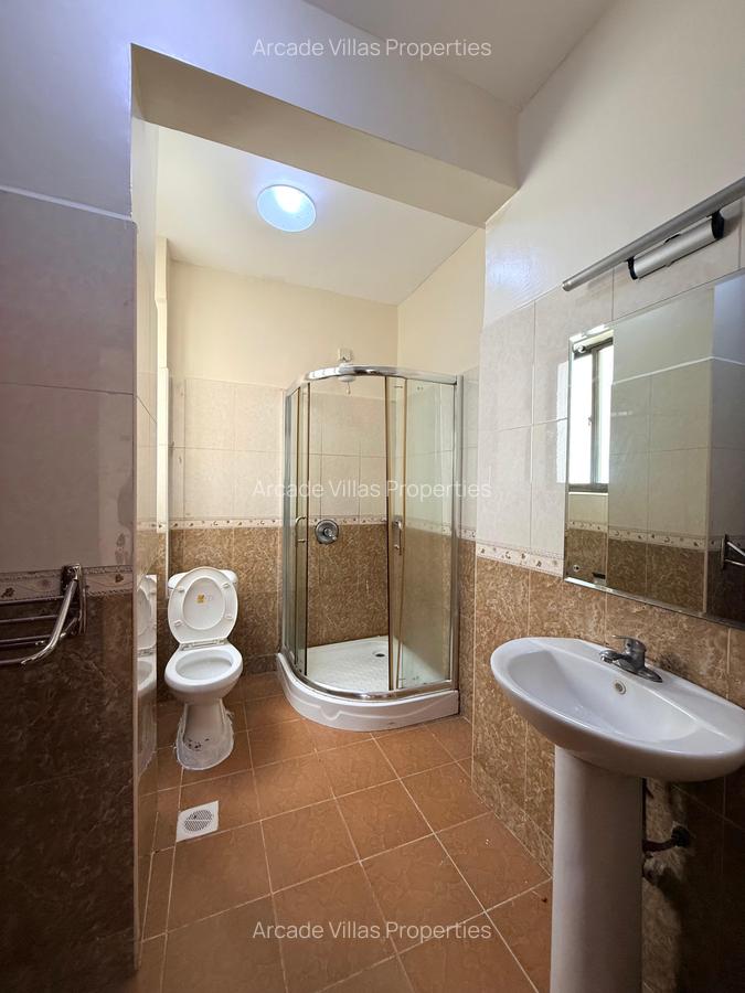 3 Bed Apartment with En Suite in Kileleshwa - 12