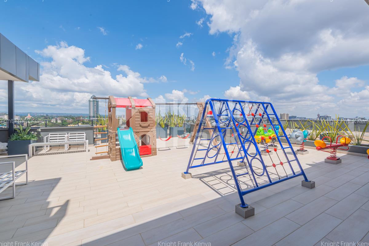 1 Bed Apartment with En Suite at Riverside Gardens - 16