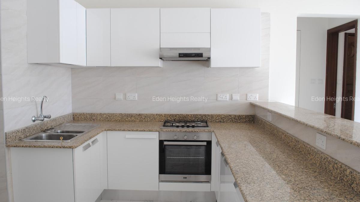 2 Bed Apartment with En Suite in Kileleshwa - 5