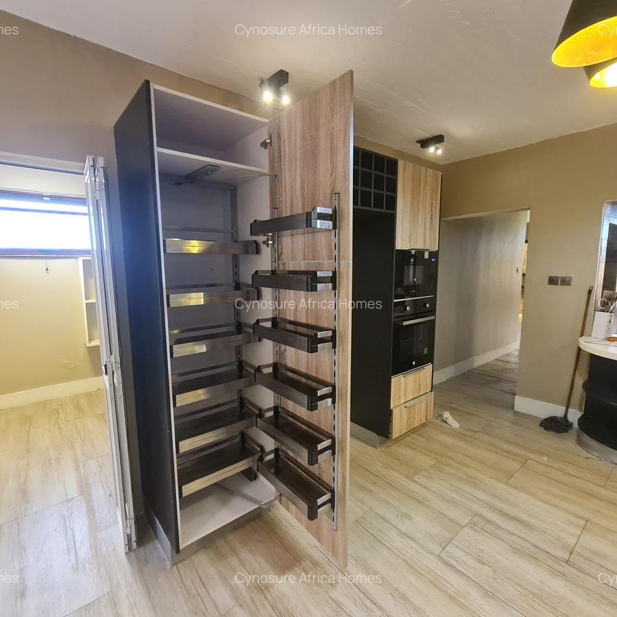 5 Bed Townhouse with En Suite at Karen - 1