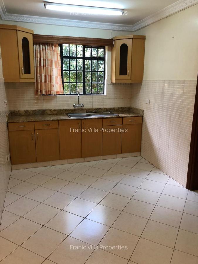 2 Bed House with En Suite in Runda - 17