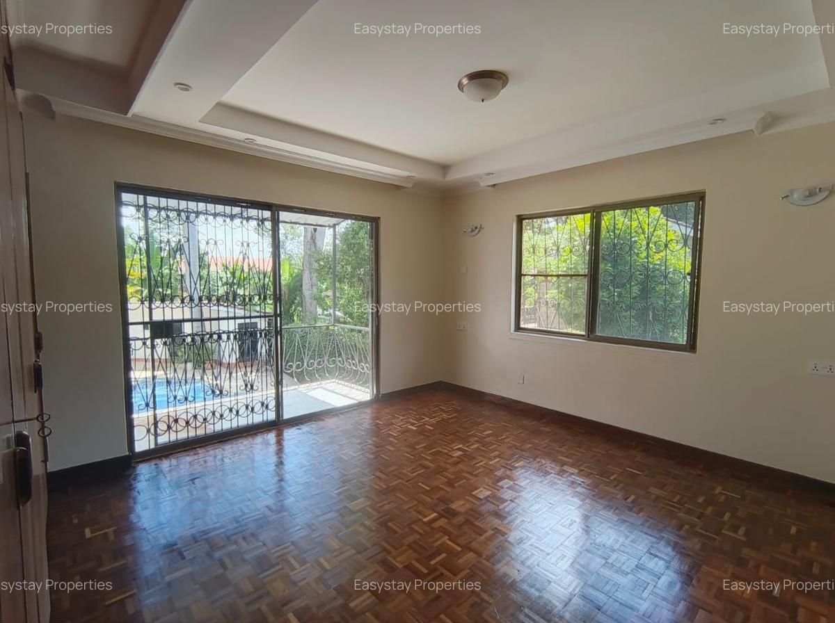2 Bed House with En Suite in Thigiri - 3