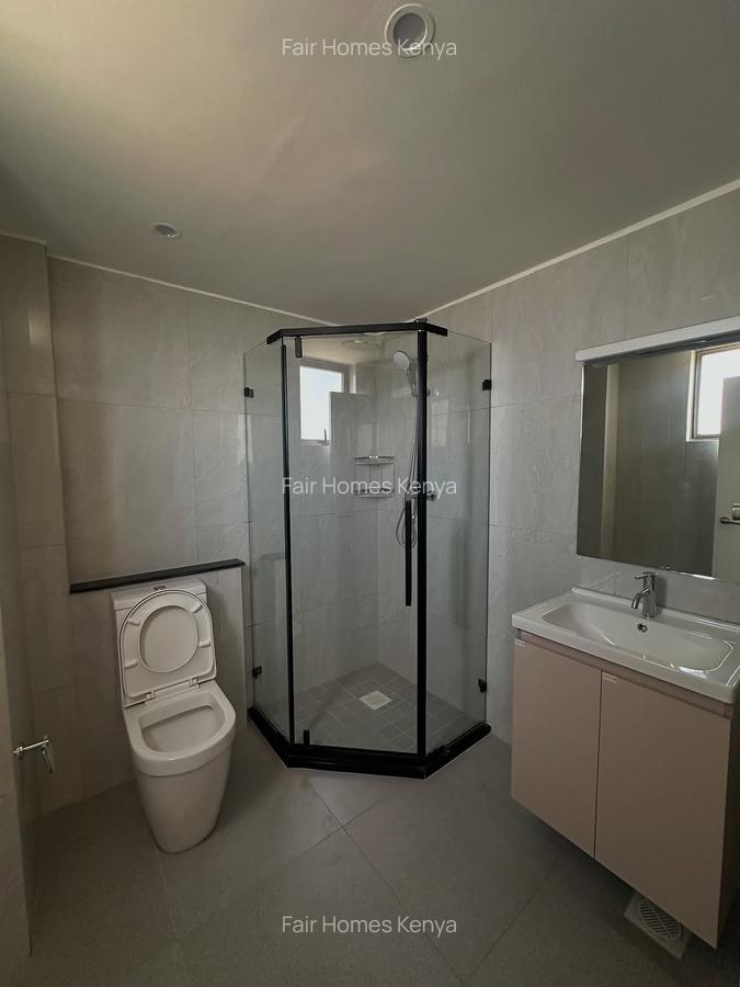4 Bed Apartment with En Suite at Othaya Road - 16
