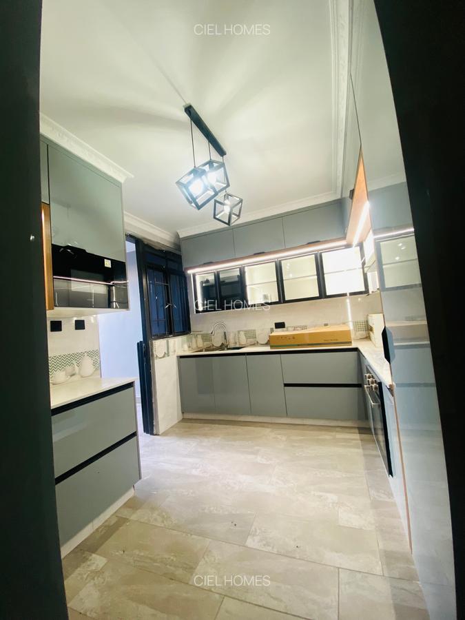 4 Bed Villa with En Suite at Eastern Bypass - 6