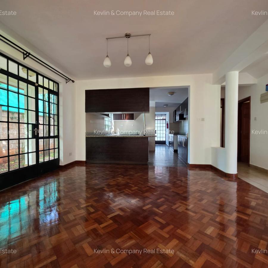 4 Bed Villa with En Suite in Lavington - 3