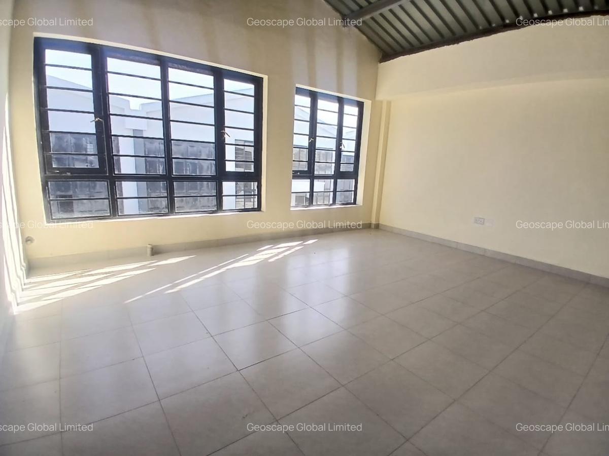 4,100 ft² Warehouse with Parking in Ruiru - 8