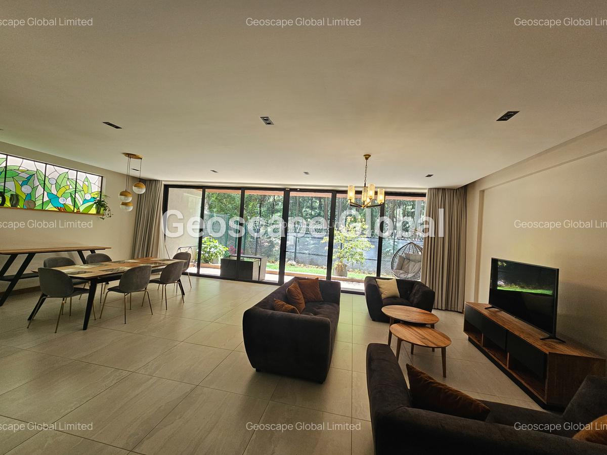 4 Bed Apartment with En Suite in Spring Valley - 2