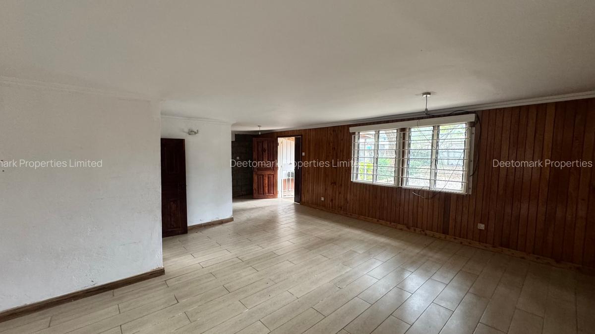 3 Bed House with En Suite at University Road - 9