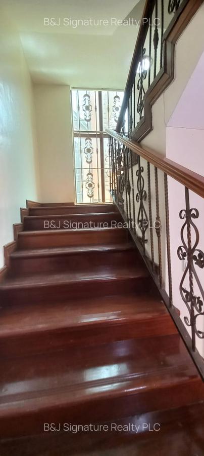 5 Bed Townhouse with En Suite in Kileleshwa - 5