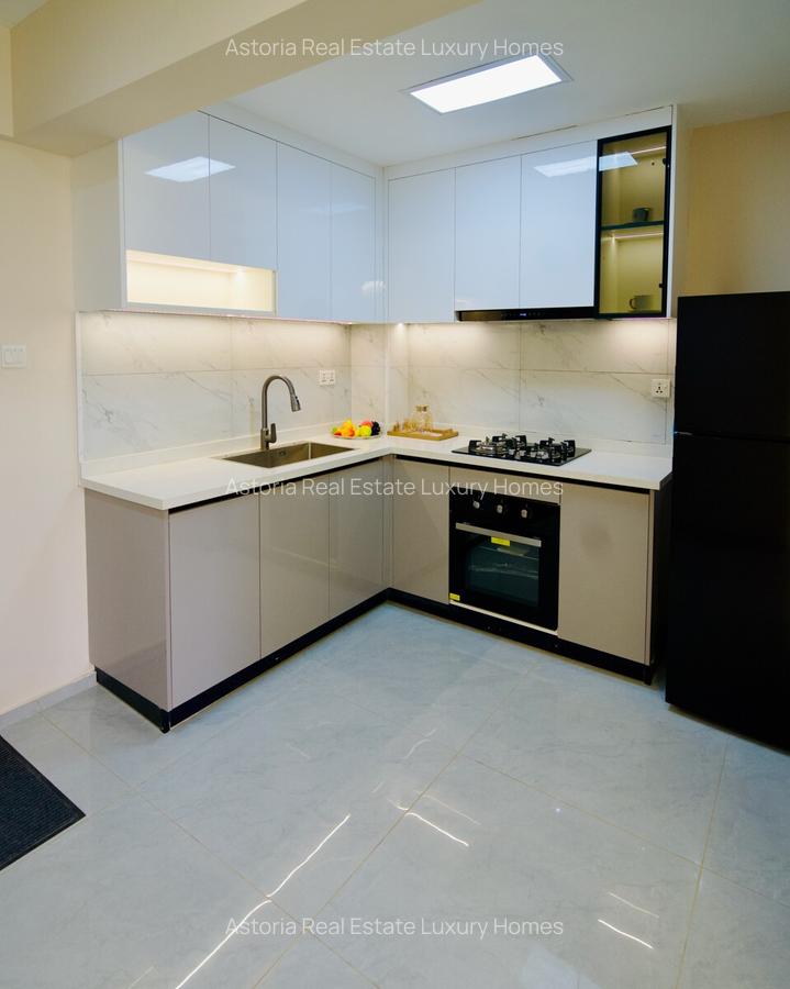 1 Bed Apartment with En Suite at 2026-424 - 4