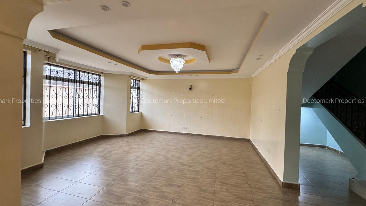 8 Bed Townhouse with En Suite at Langata - 8