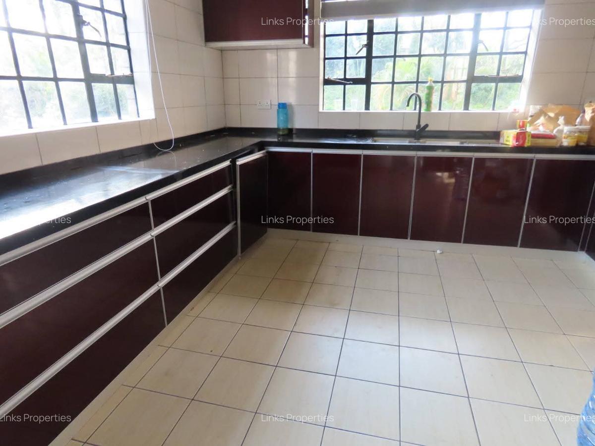 4 Bed Townhouse with En Suite at Karen - 6