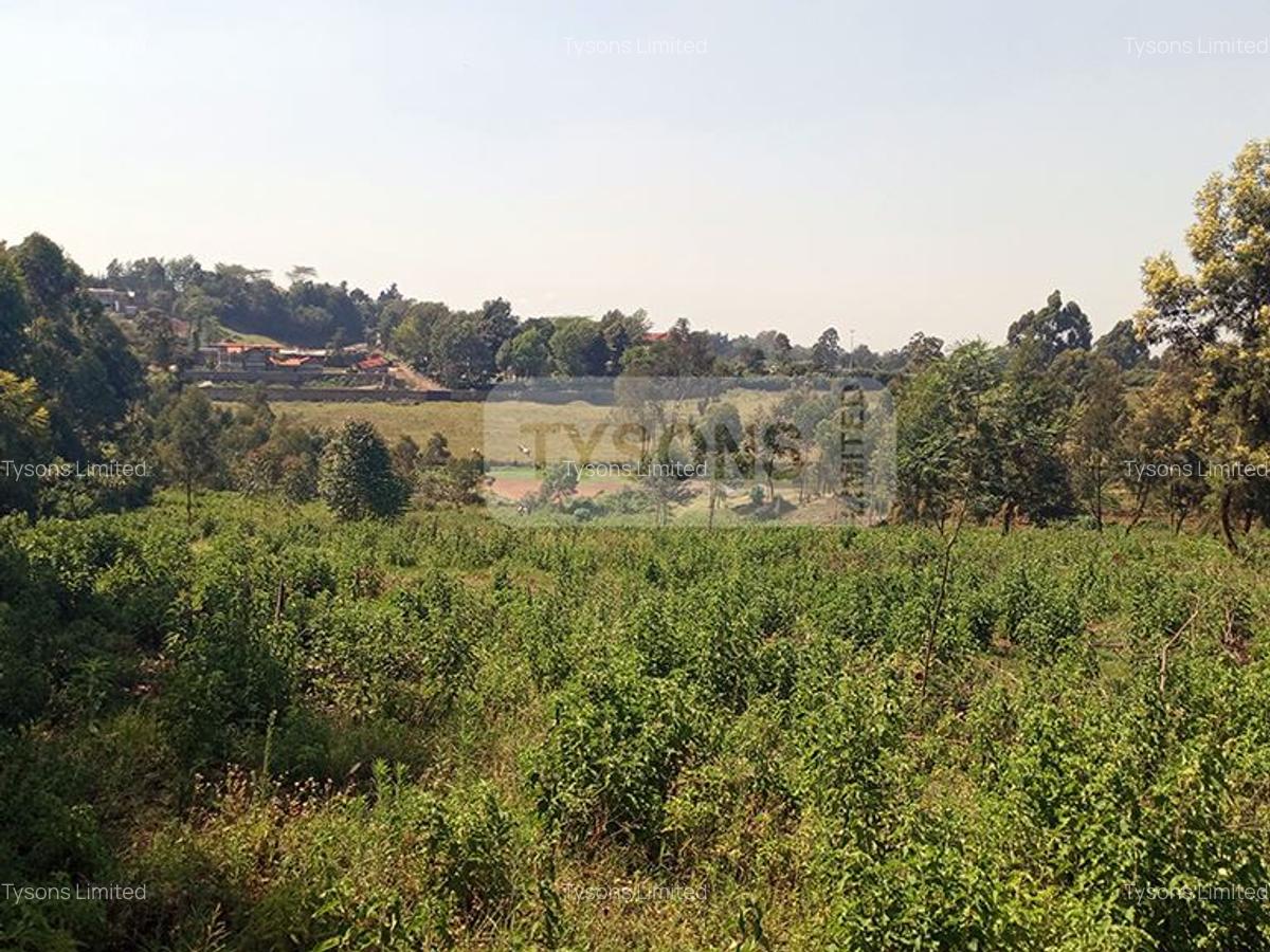 4,047 m² Land in Kikuyu Town - 2