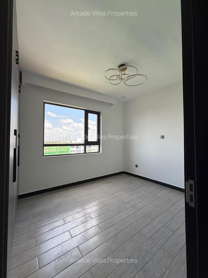 2 Bed Apartment with En Suite in Lavington - 7